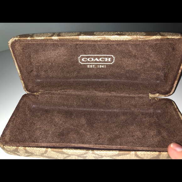 Coach tan signature sunglass case! - Picture 6 of 7